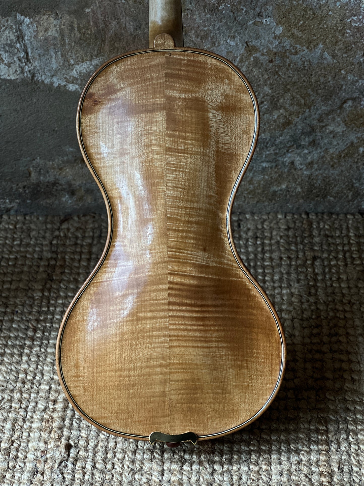 Cornerless violin in Maple and reclaimed Western White Pine # 73