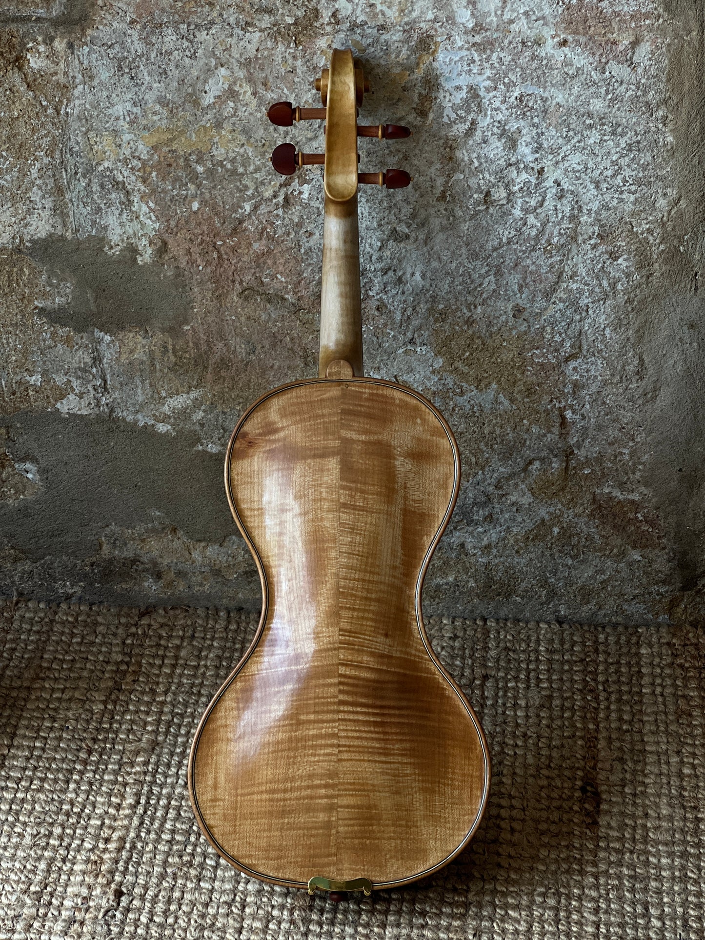 Cornerless violin in Maple and reclaimed Western White Pine # 73